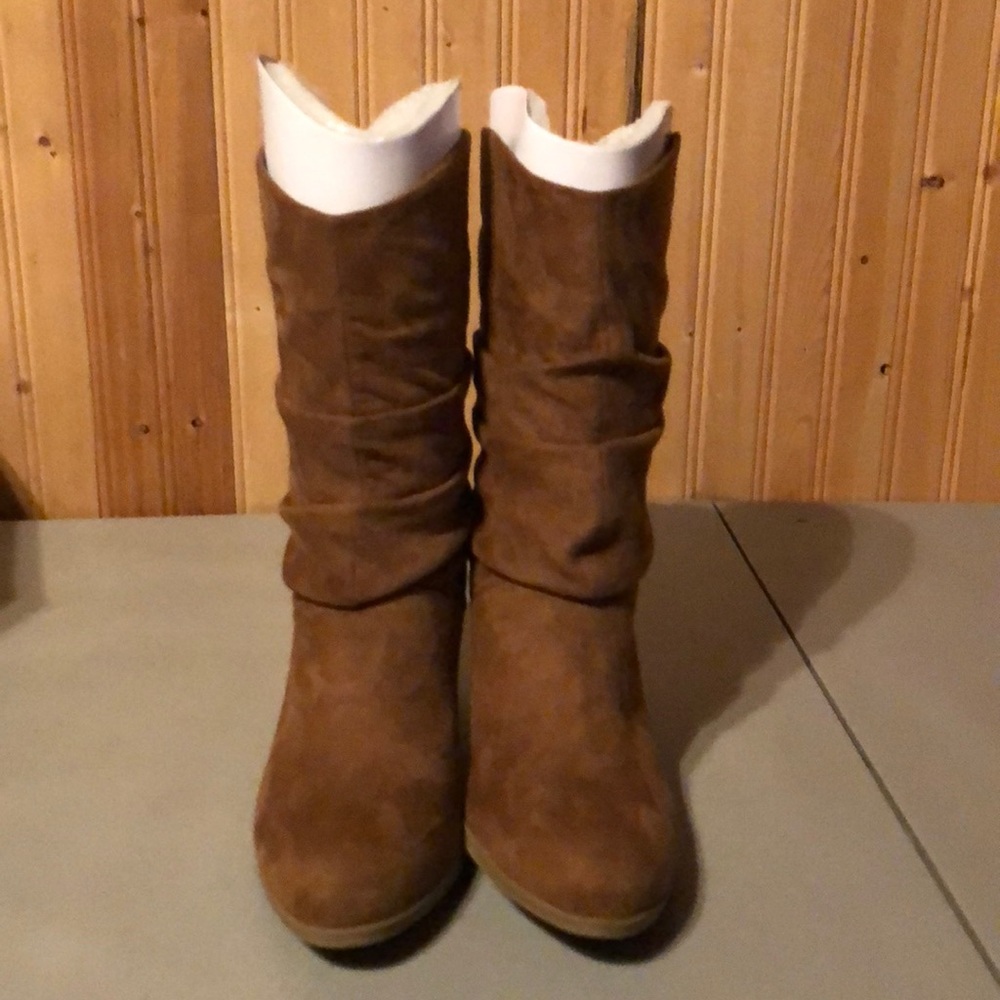 Midrise booties